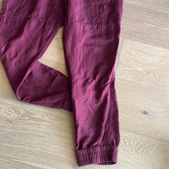 Joggers - Picture 3 of 3